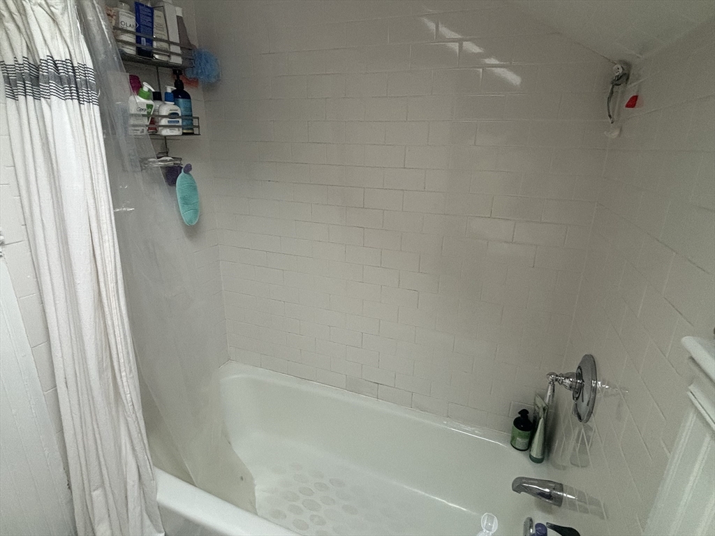 534 E Broadway # 3