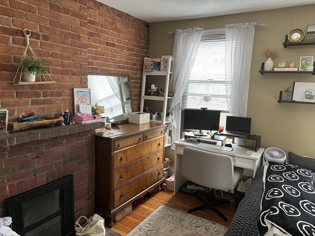 534 E Broadway # 3