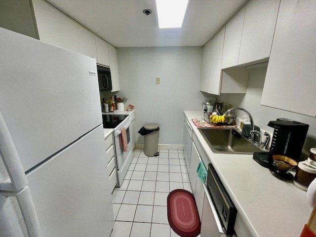 100 Fulton St # 4M