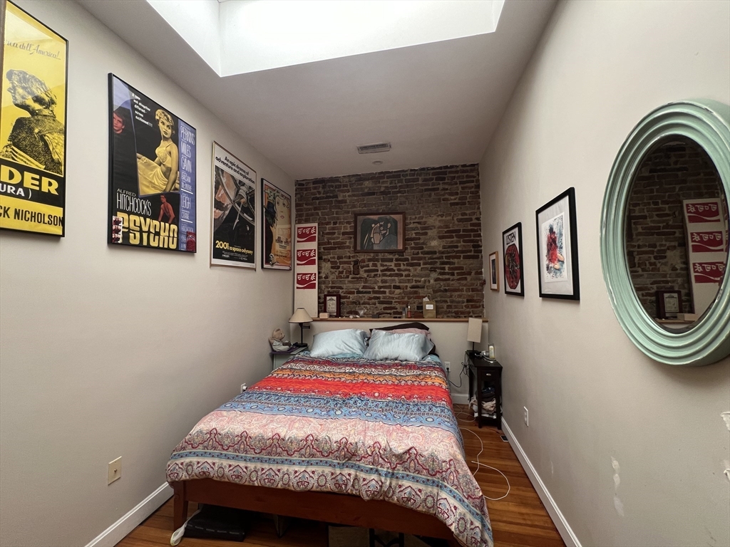 2 Prince St # 4