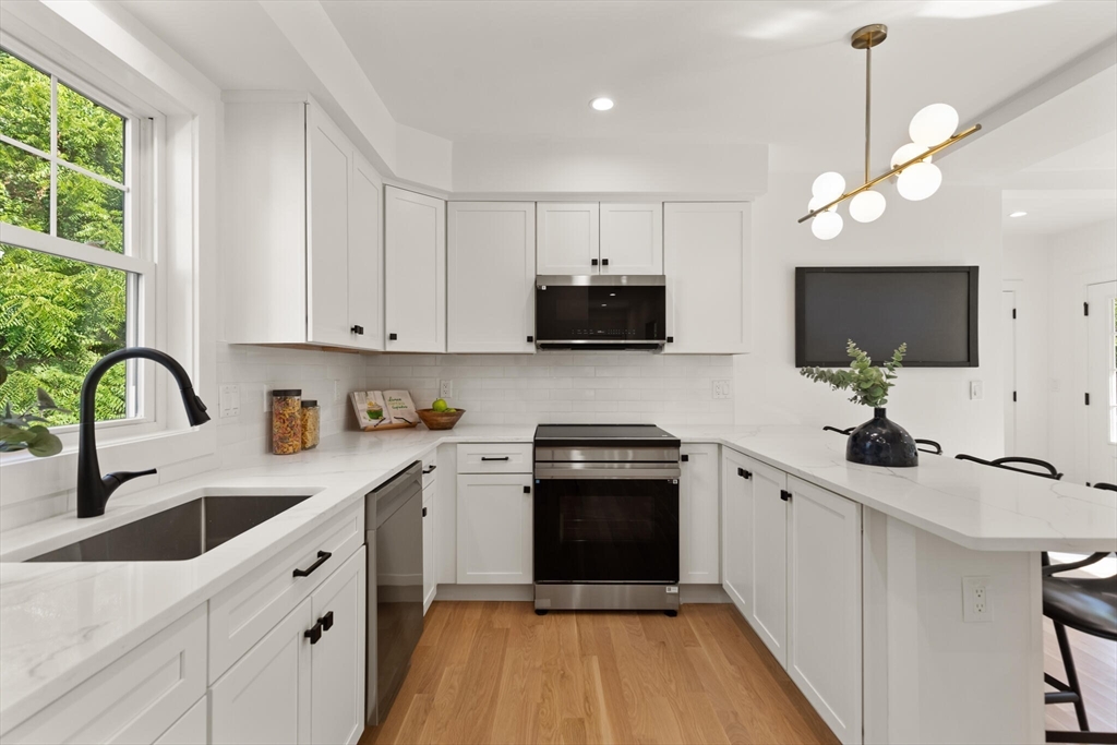 1 Madison St # 1A