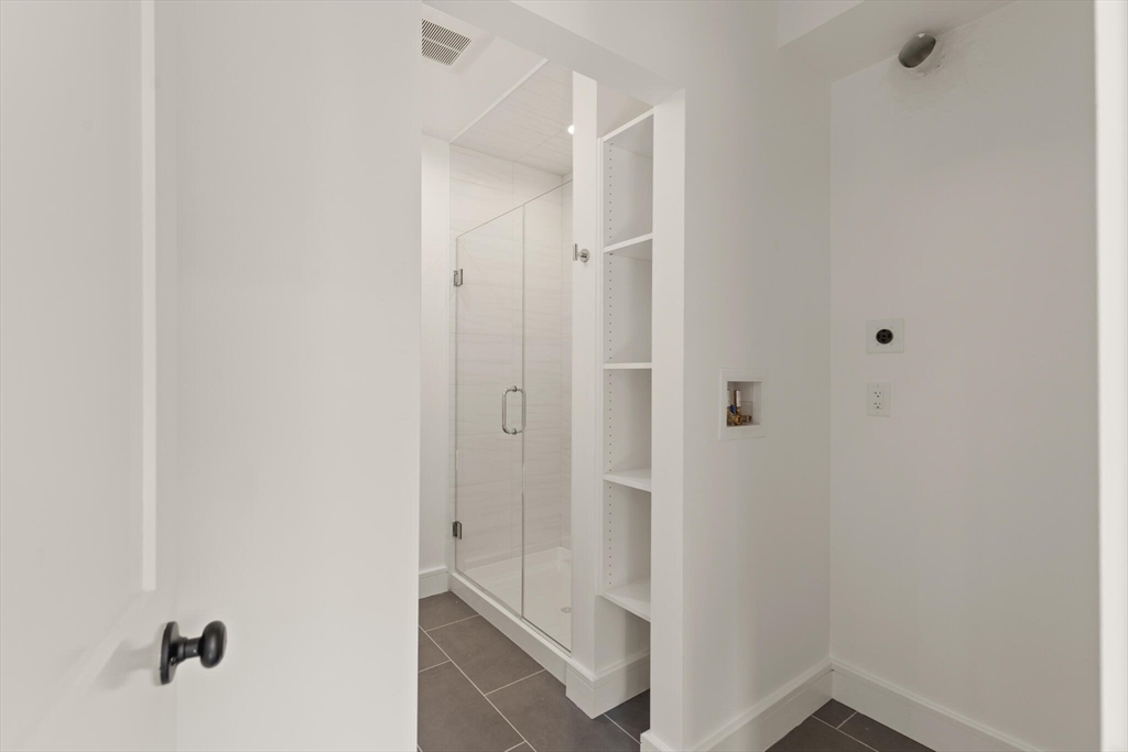1 Madison St # 1A