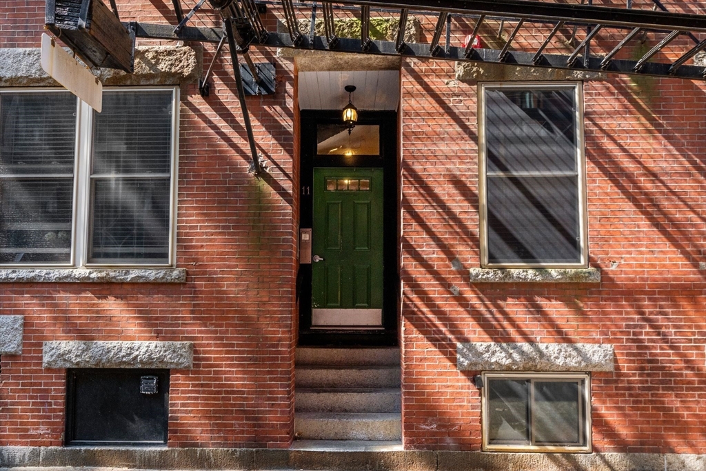 11 Unity St # 3