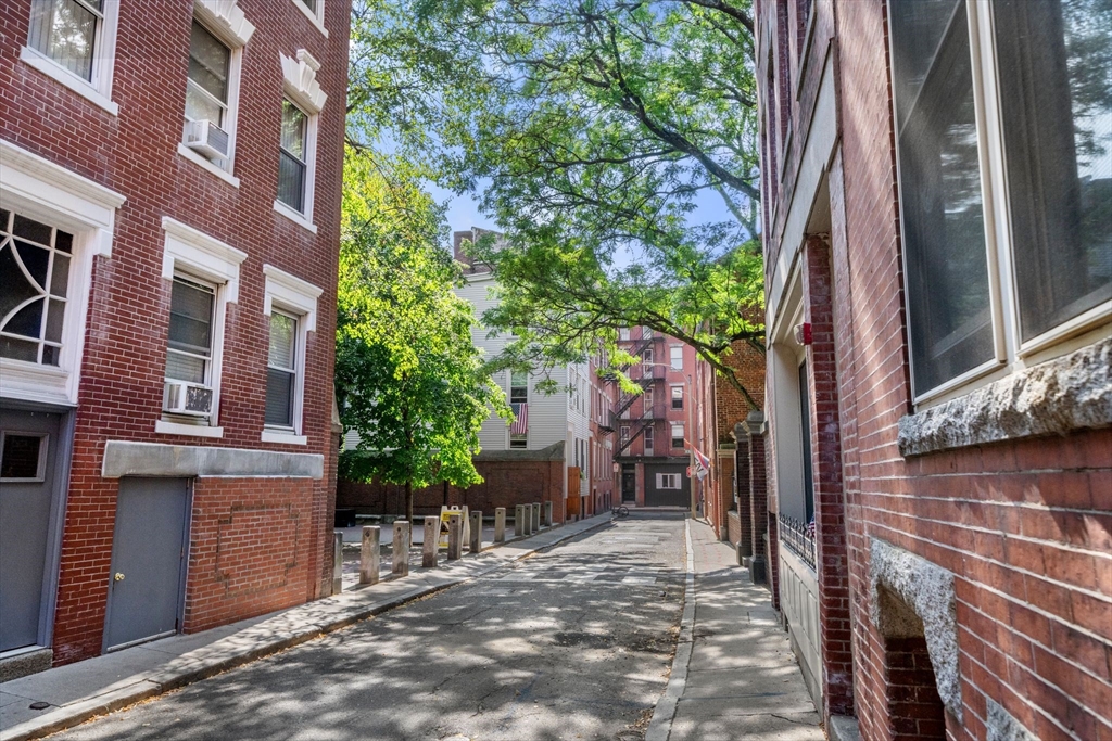 11 Unity St # 3