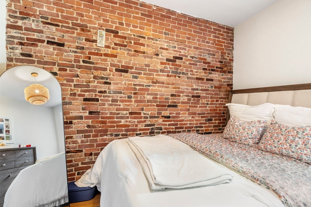 11 Unity St # 3