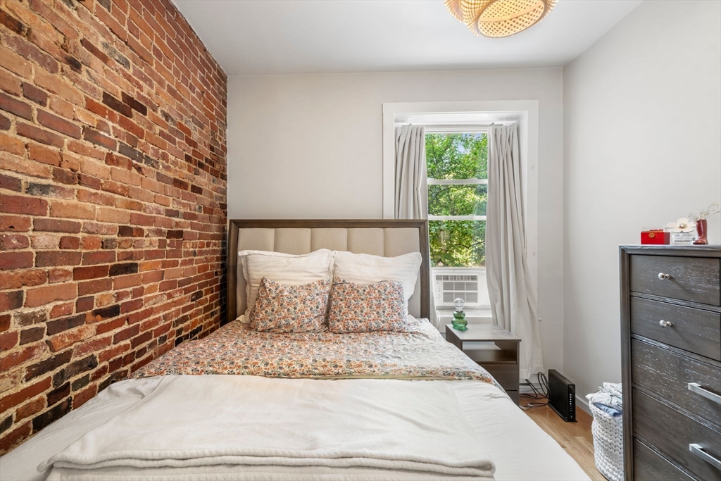 11 Unity St # 3