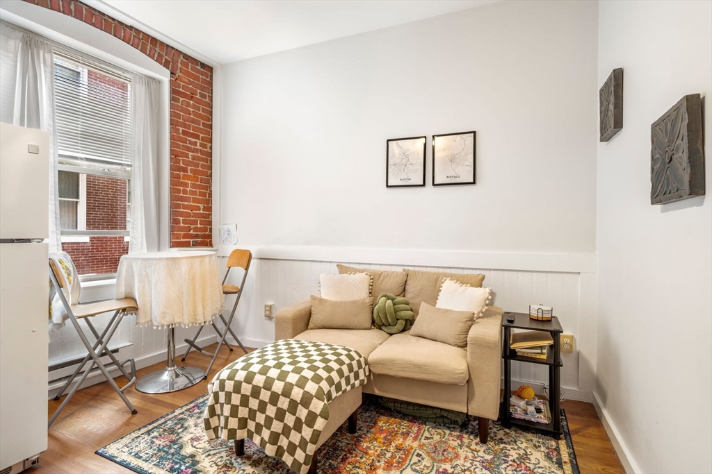 11 Unity St # 3