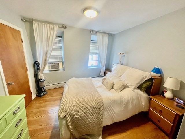 356 Hanover St # 4