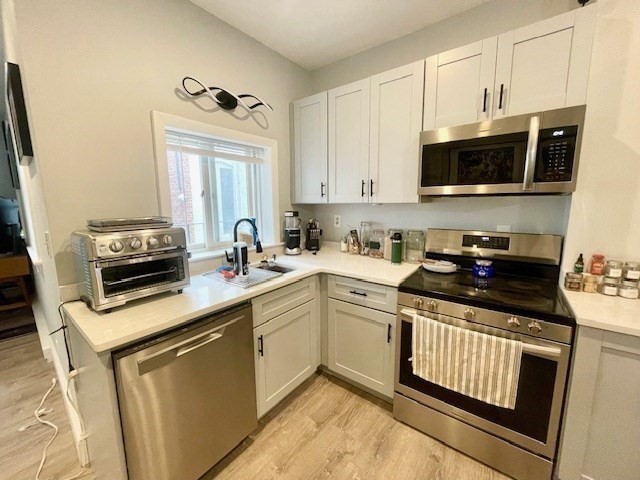 16 Cleveland Place # 2