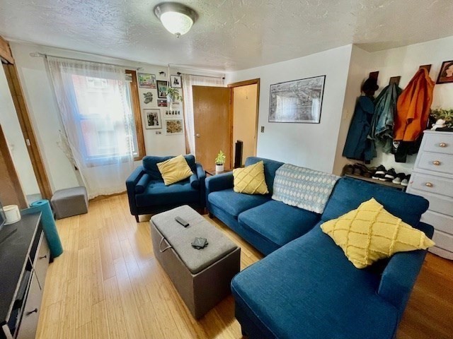 79 North Margin St # 3