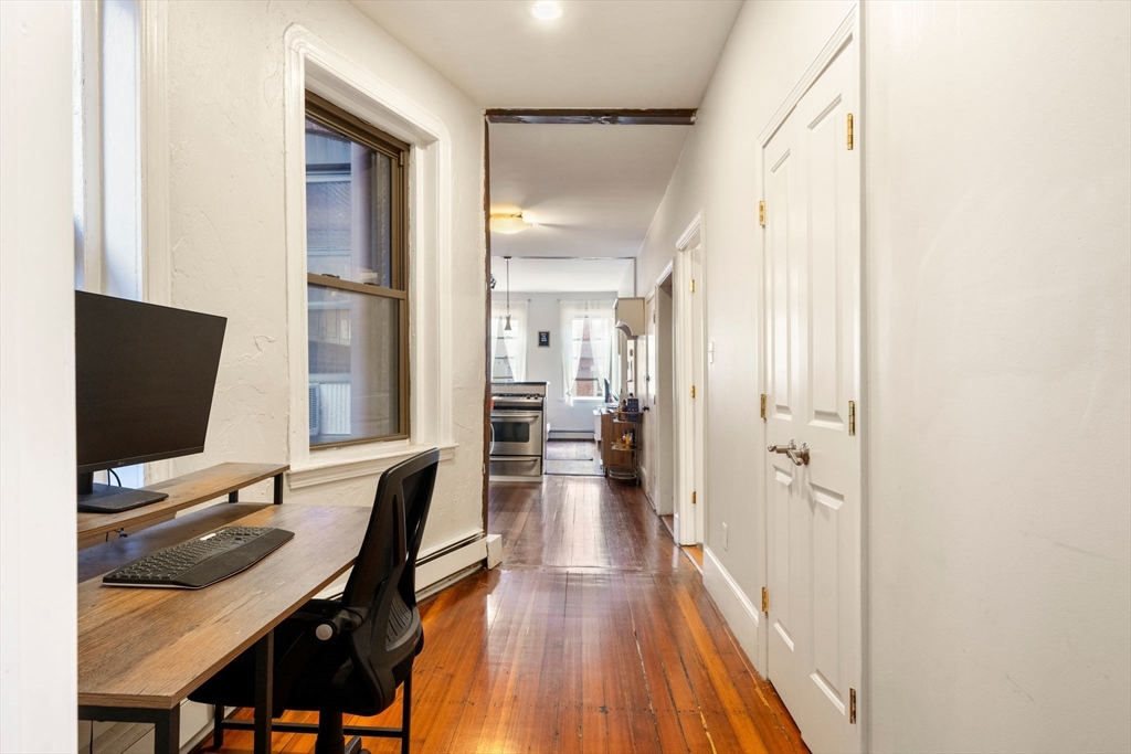 163 Endicott St # 3