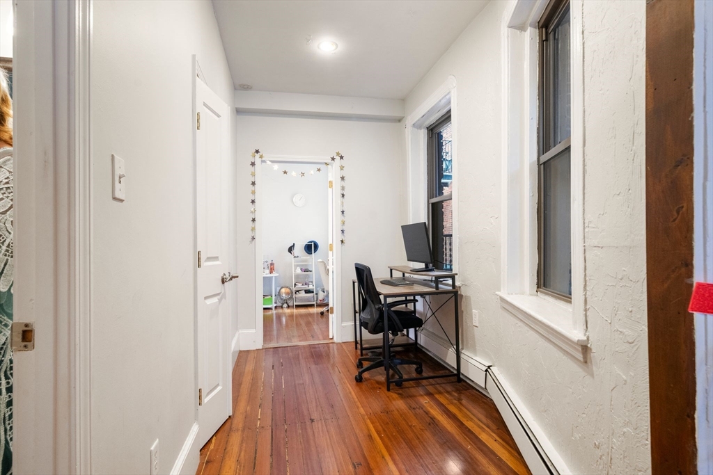 163 Endicott St # 3