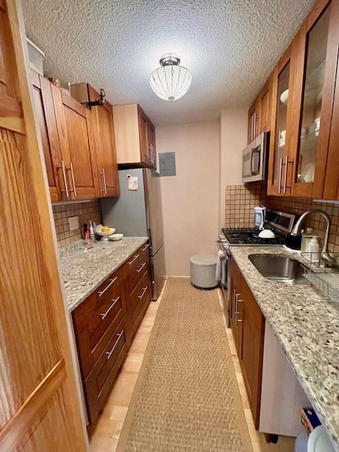 151 Tremont St # 9K