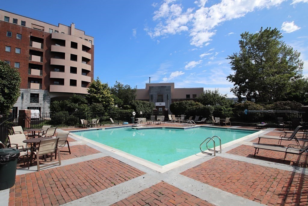 175 Cottage Street # 514