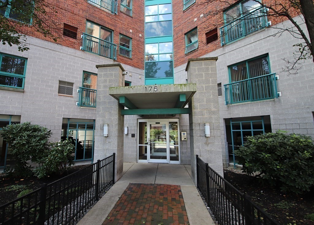 175 Cottage Street # 514