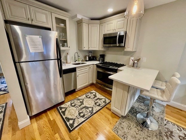 17R Clark St # 4