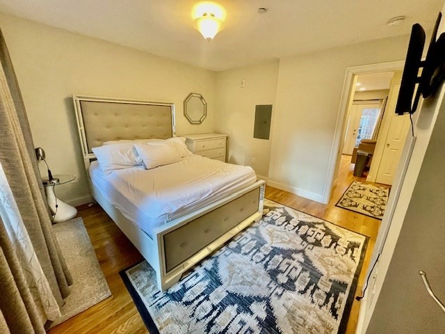 17R Clark St # 4