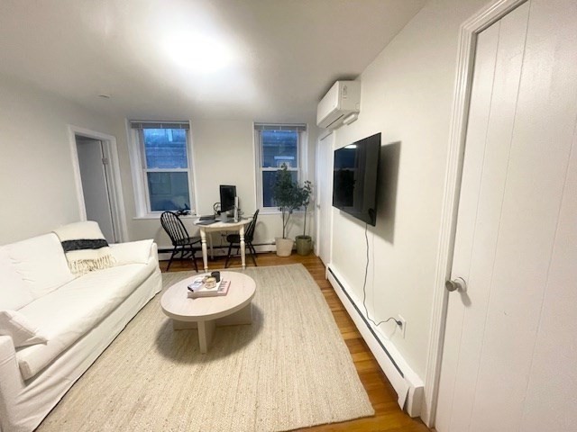 203 Salem St # 3