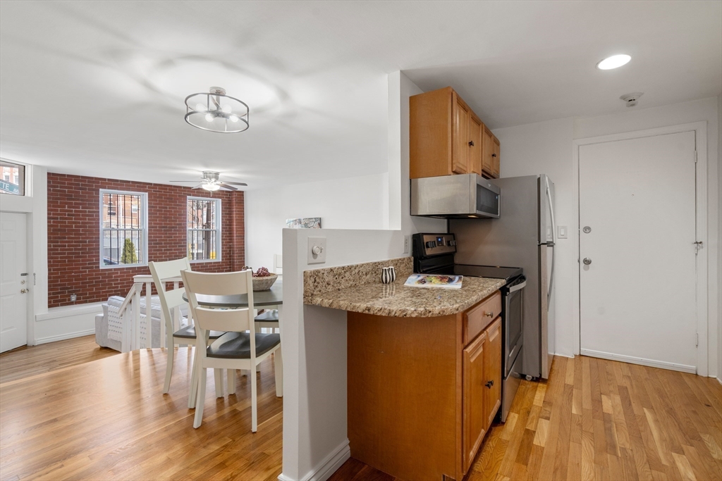 138 Prince St # 1