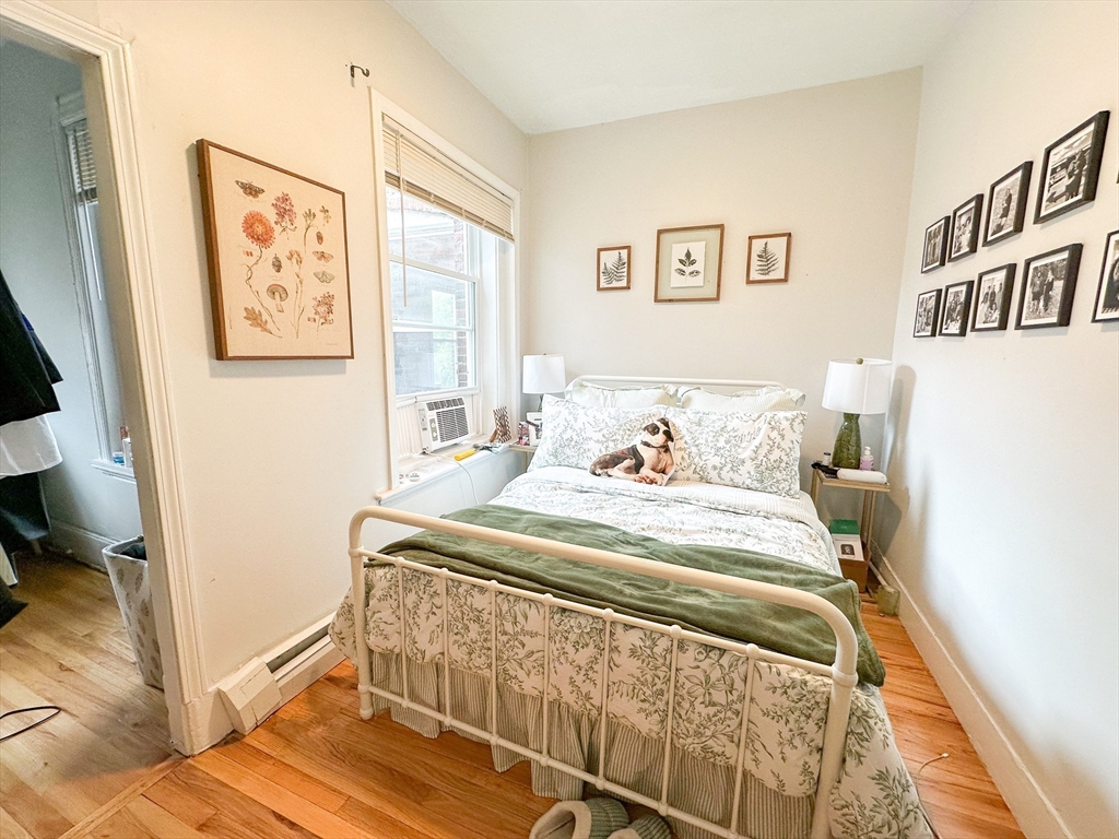 24 Charter St # 6