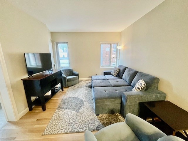 19 Wiget Street # 404