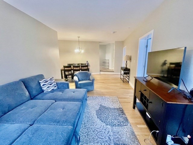 19 Wiget Street # 404