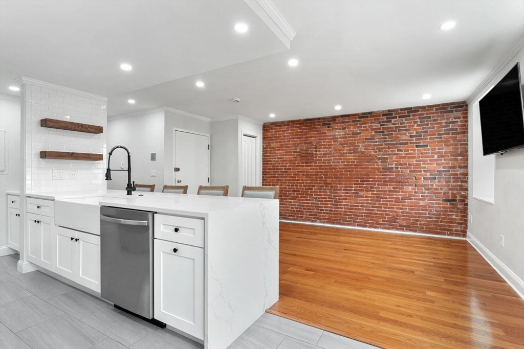 117 Fulton Street # 4