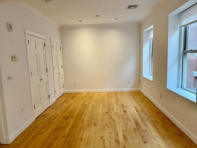11 Unity St # 8