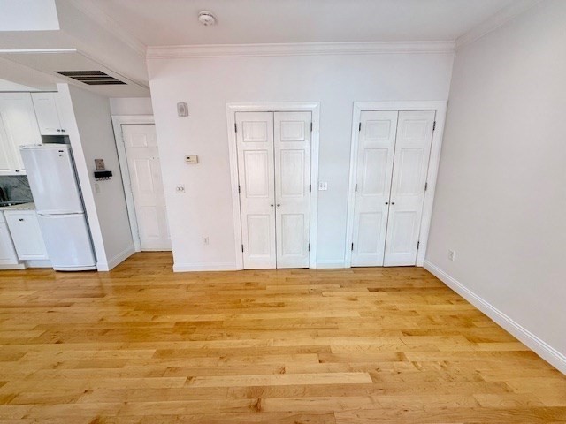 11 Unity St # 8