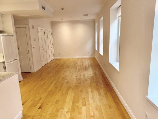 11 Unity St # 8