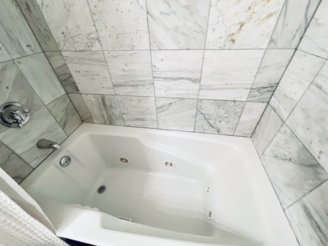 33 N Bennet St # 2