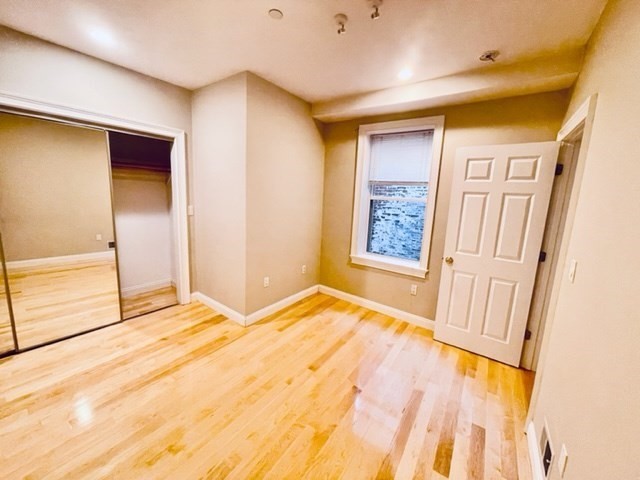 33 N Bennet St # 2