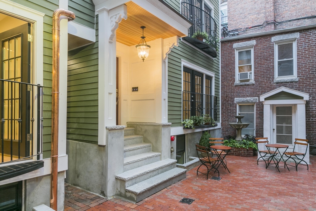 17R Clark St # 6