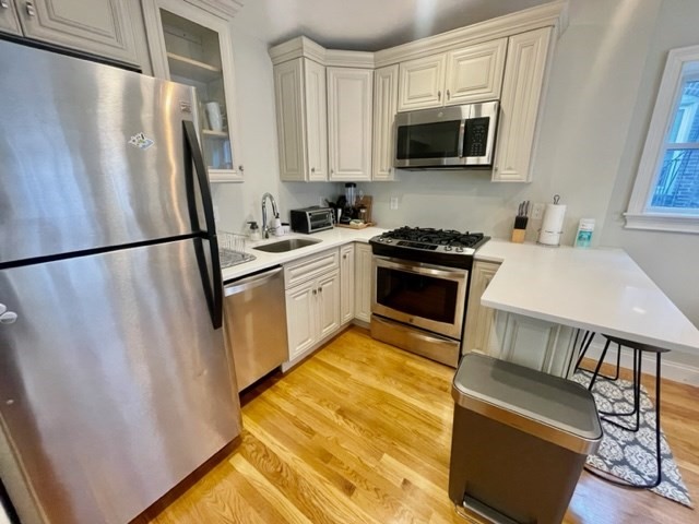 17R Clark St # 6