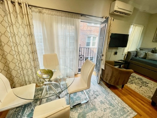 17R Clark St # 6
