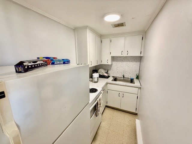1 Noyes Place # 8
