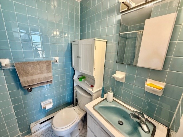 1 Noyes Place # 8