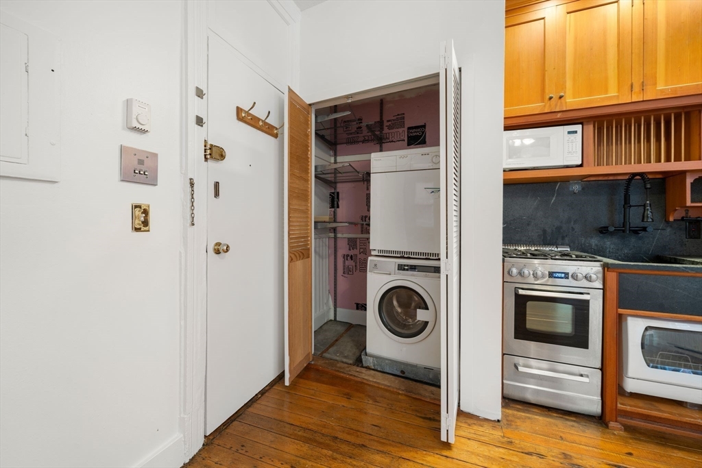 7 Unity St # 3