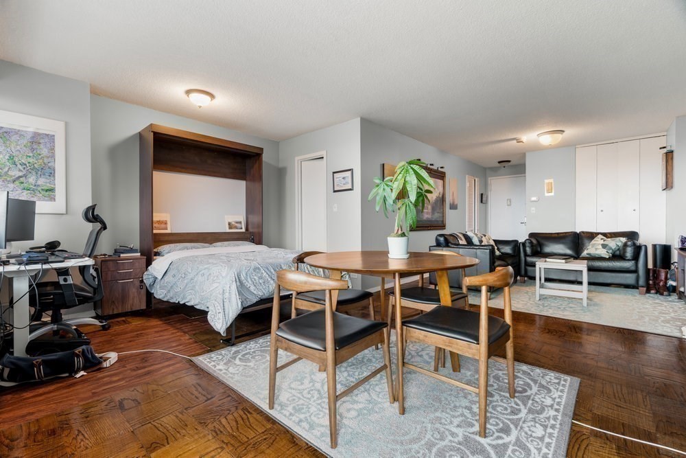 151 Tremont Street # 15J