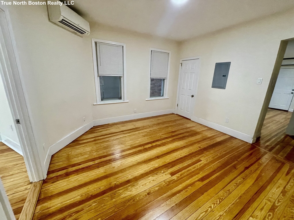 207 Princeton St # 1
