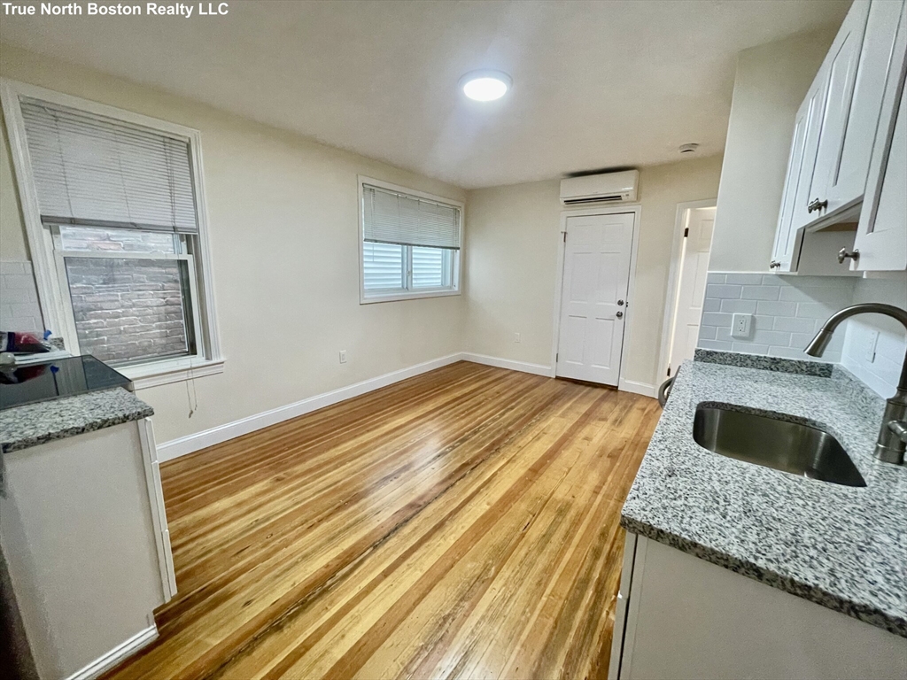 207 Princeton St # 1