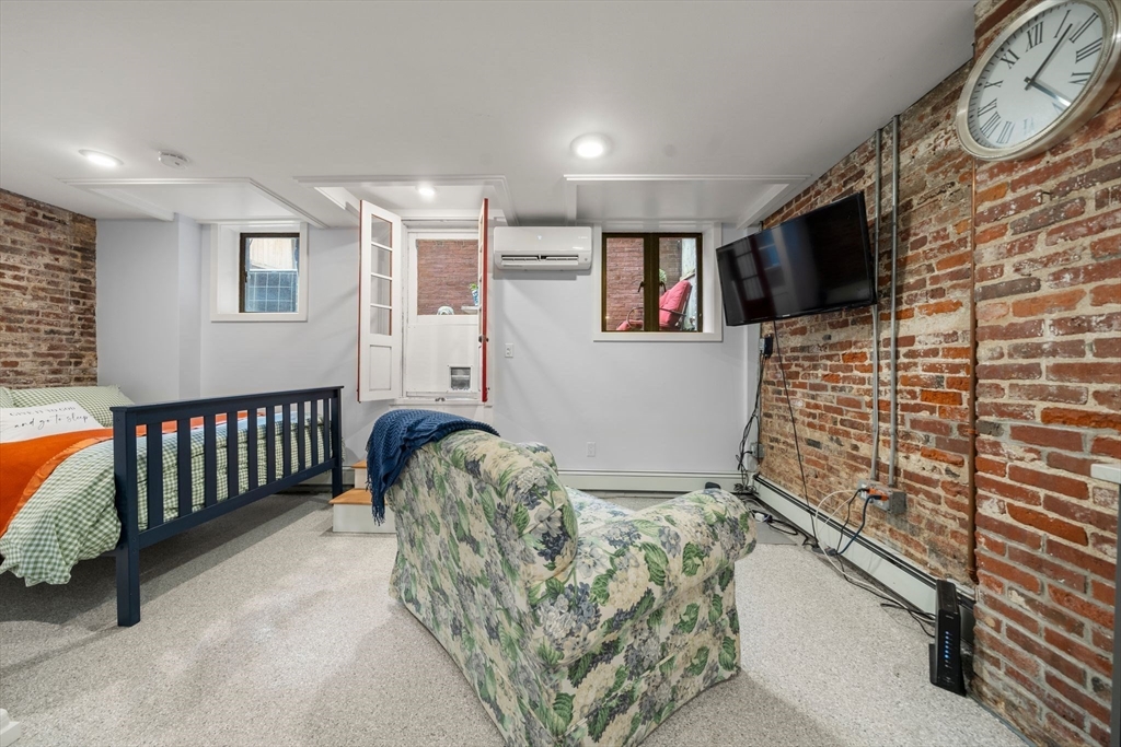 26 Unity St # 1