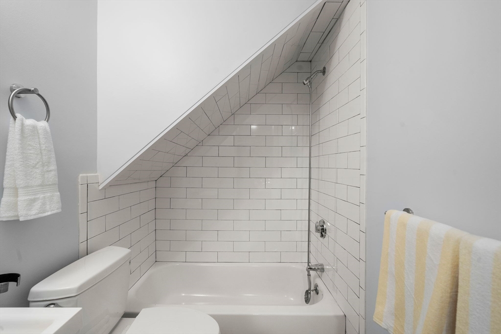 26 Unity St # 1