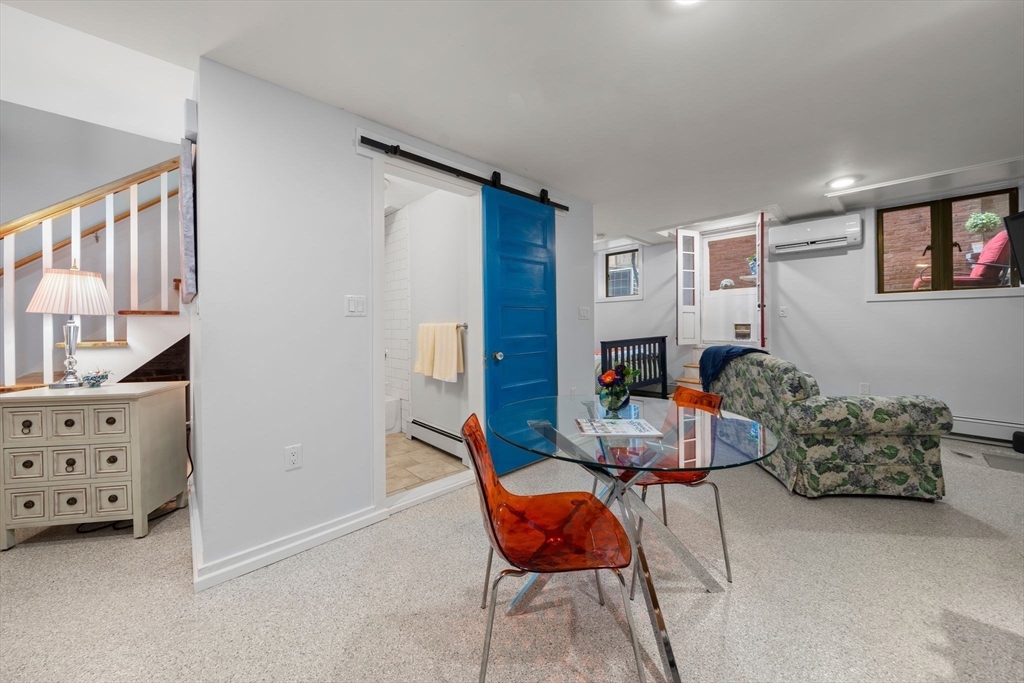26 Unity St # 1