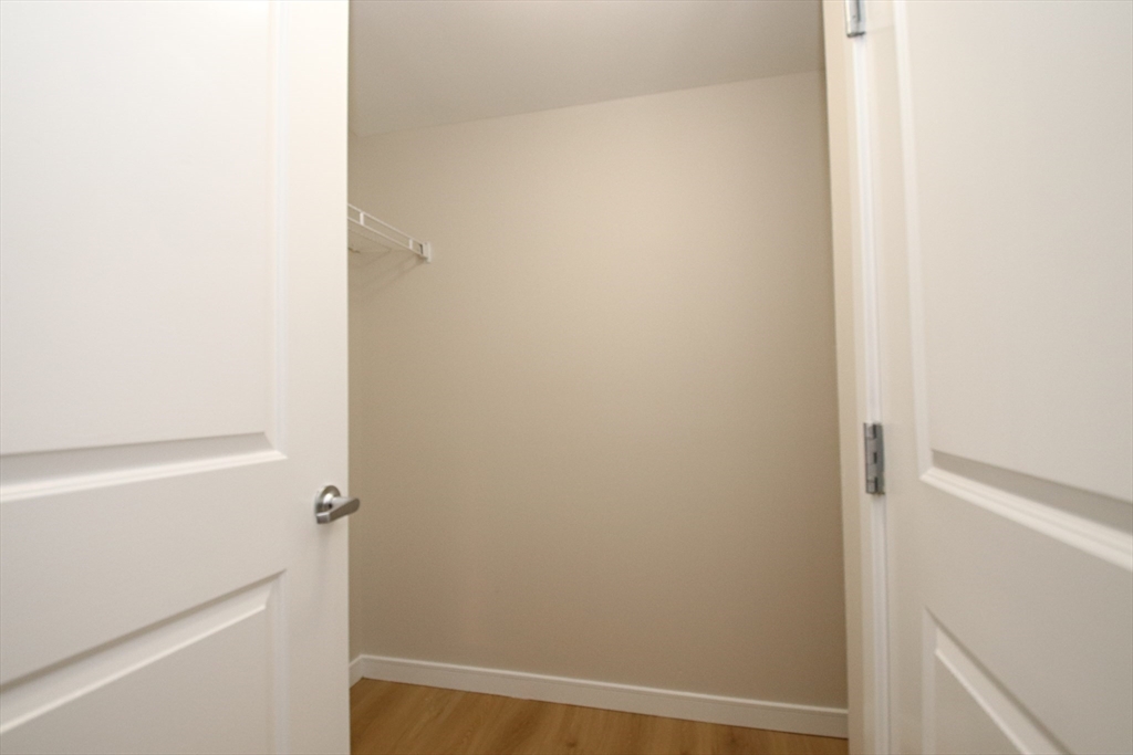 175 Cottage St # 501