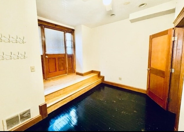 300 North St # 1