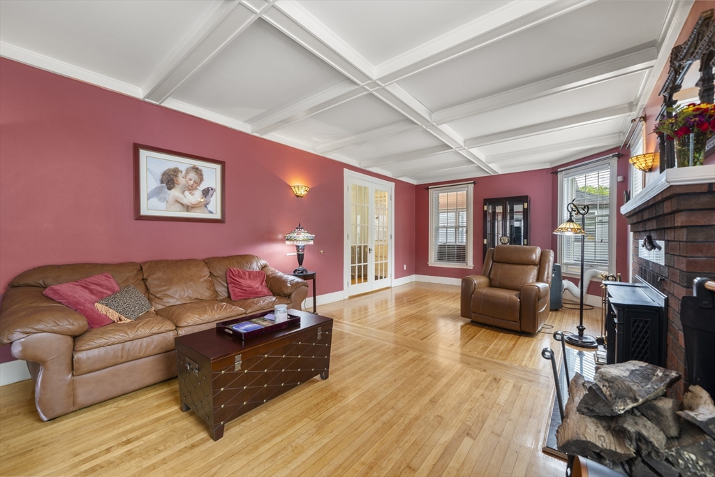 16-18 Kernwood St