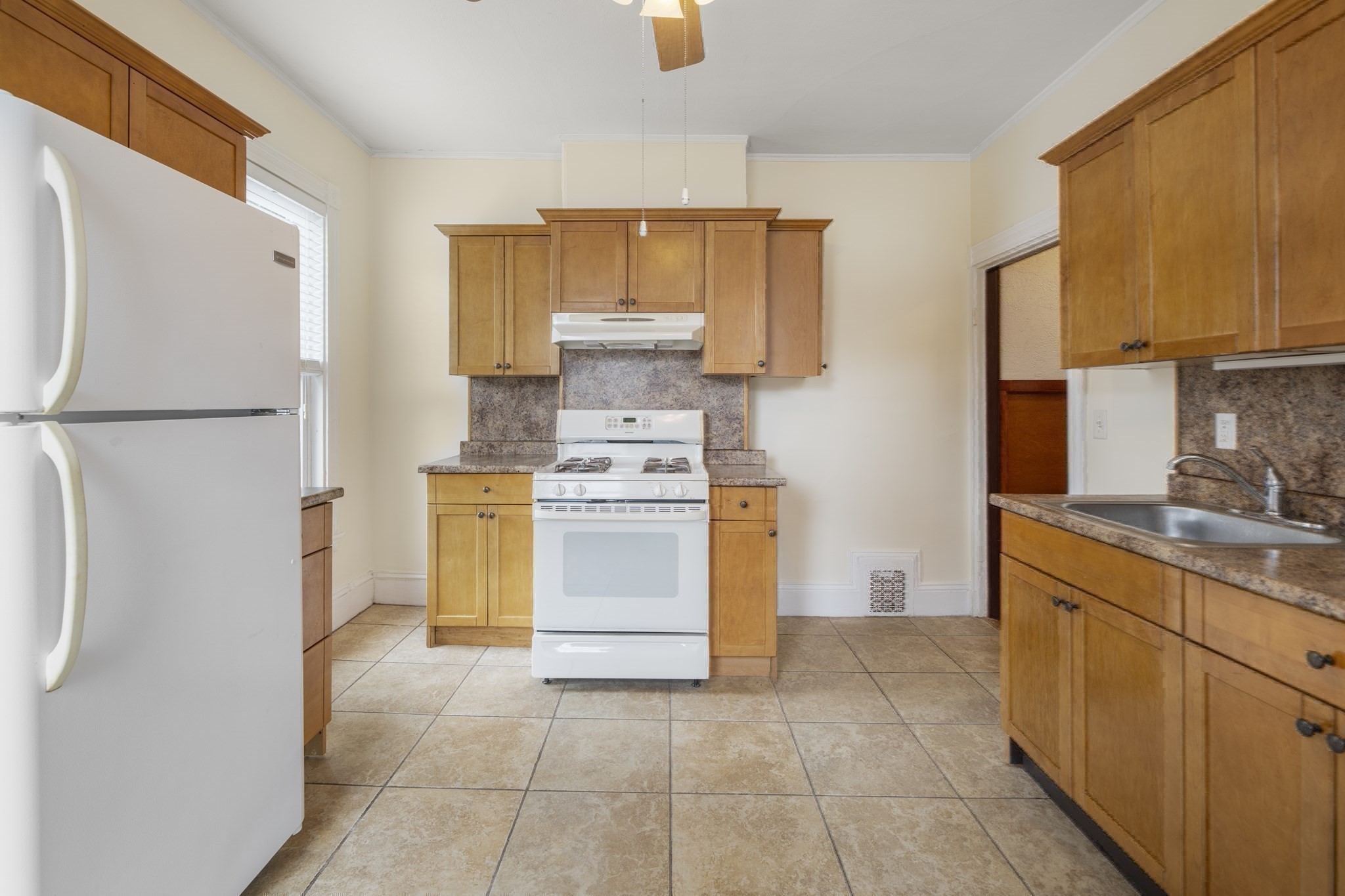 16-18 Kernwood St