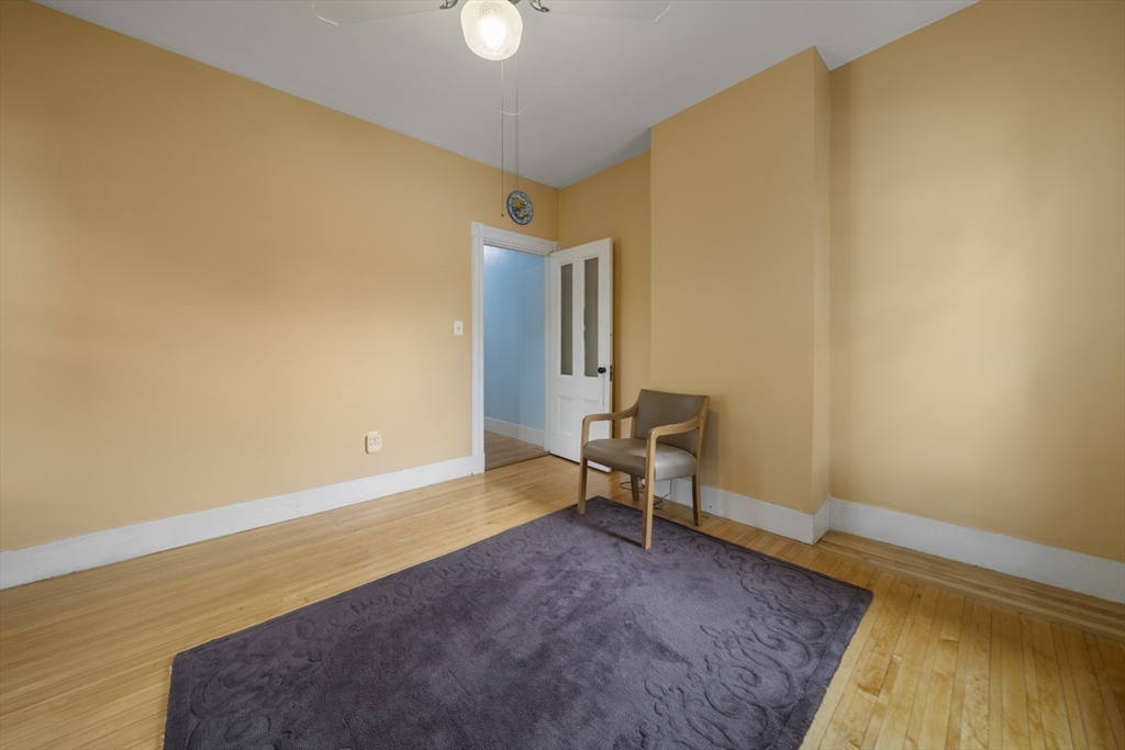16-18 Kernwood St