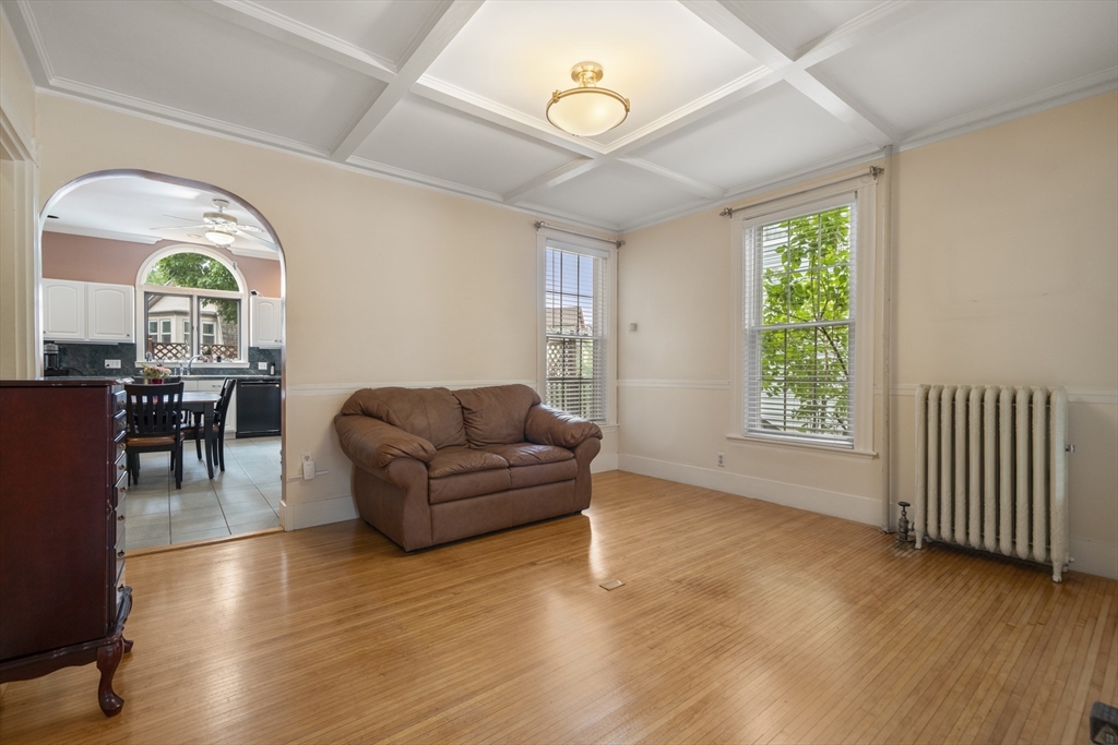 16-18 Kernwood St